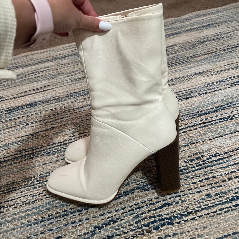 Pretty little thing boots